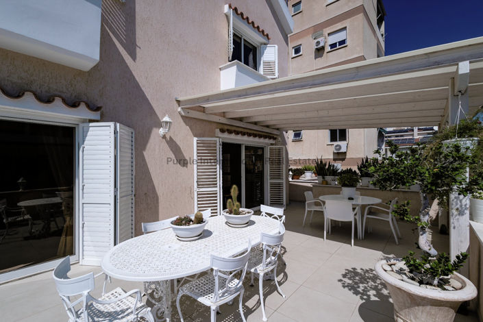 Image No.3-7 Bed Villa for sale