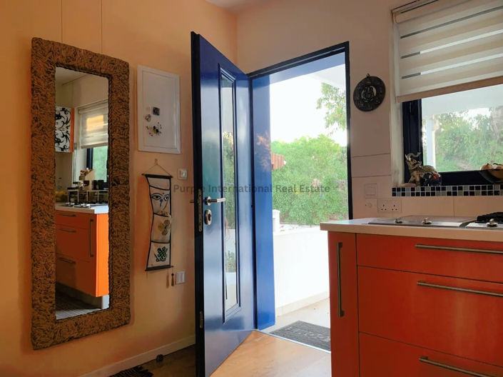 Image No.9-2 Bed Villa for sale