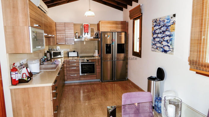 Image No.3-5 Bed Villa for sale