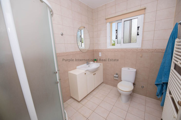 Image No.11-4 Bed Bungalow for sale