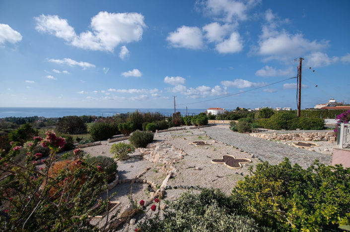 Image No.14-4 Bed Bungalow for sale