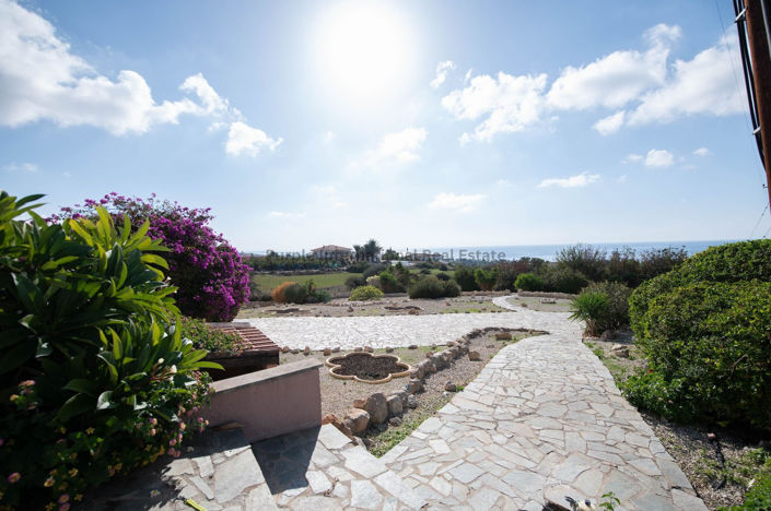 Image No.15-4 Bed Bungalow for sale