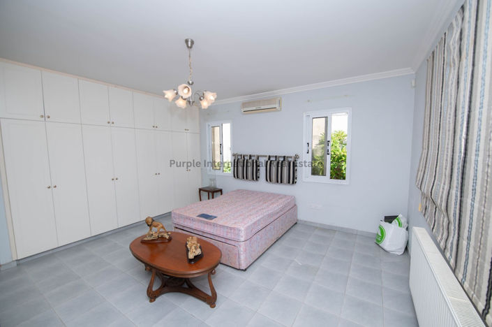 Image No.21-4 Bed Bungalow for sale