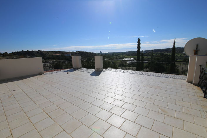 Image No.47-7 Bed House for sale