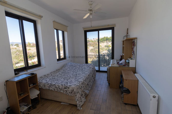 Image No.9-7 Bed House for sale