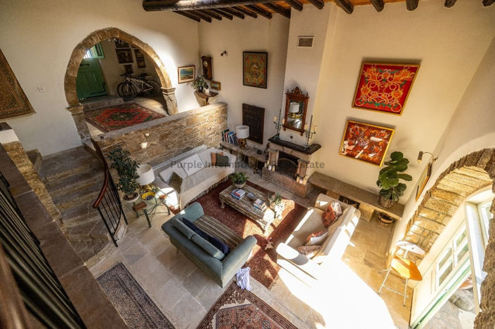 Image No.13-2 Bed House for sale