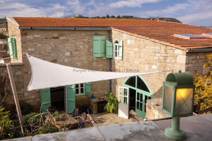 Image No.35-2 Bed House for sale