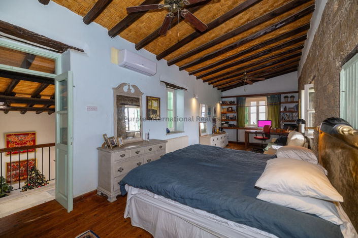 Image No.7-2 Bed House for sale