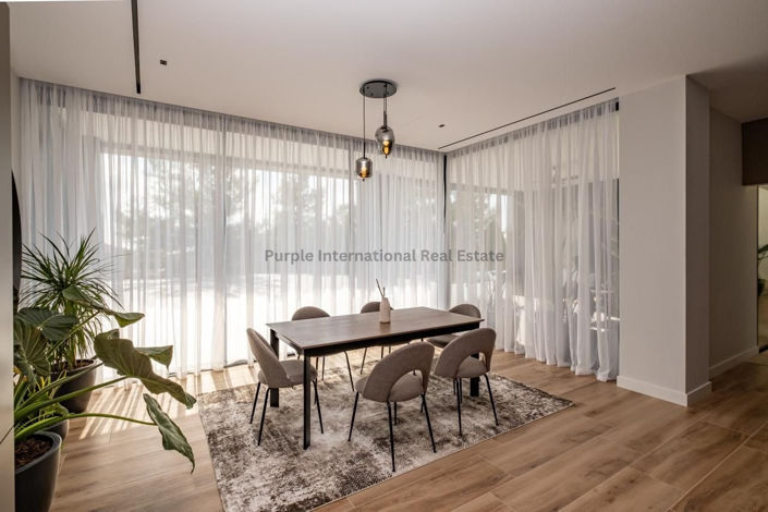 Image No.7-7 Bed Villa for sale