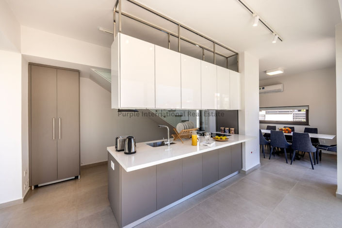 Image No.13-3 Bed Villa for sale