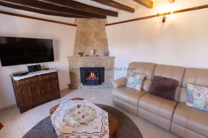 Image No.11-2 Bed House for sale