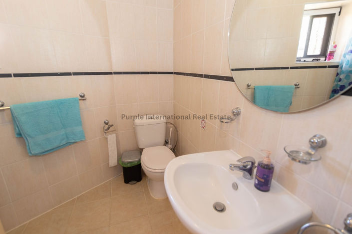 Image No.22-2 Bed House for sale