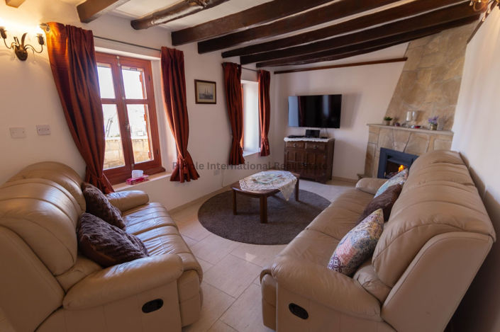 Image No.6-2 Bed House for sale