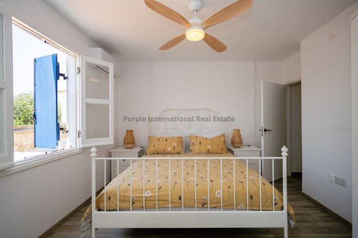 Image No.21-5 Bed House for sale