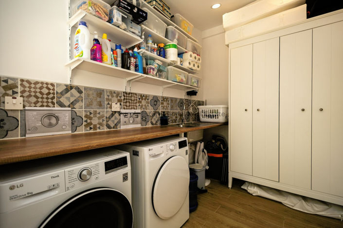 Image No.27-5 Bed House for sale