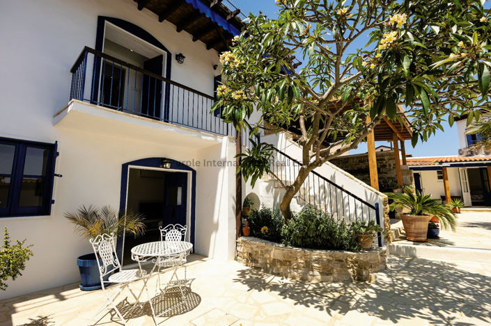 Image No.29-5 Bed House for sale