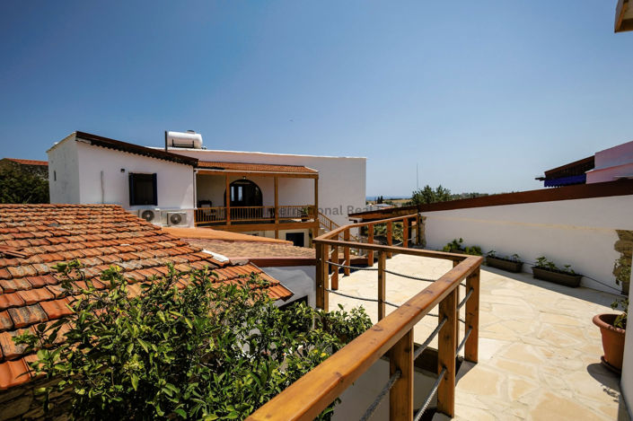 Image No.43-5 Bed House for sale