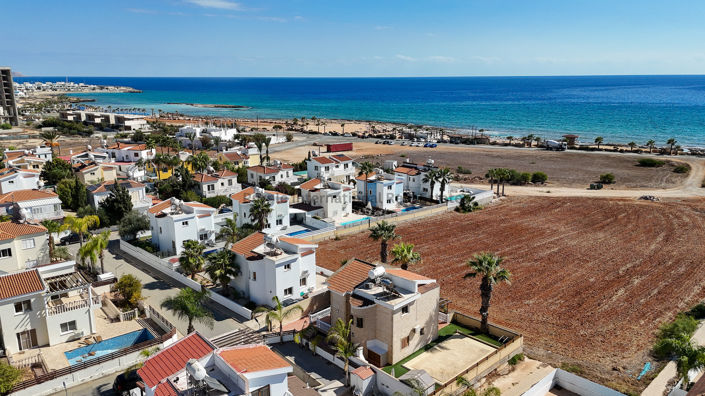 Image No.33-3 Bed Villa for sale