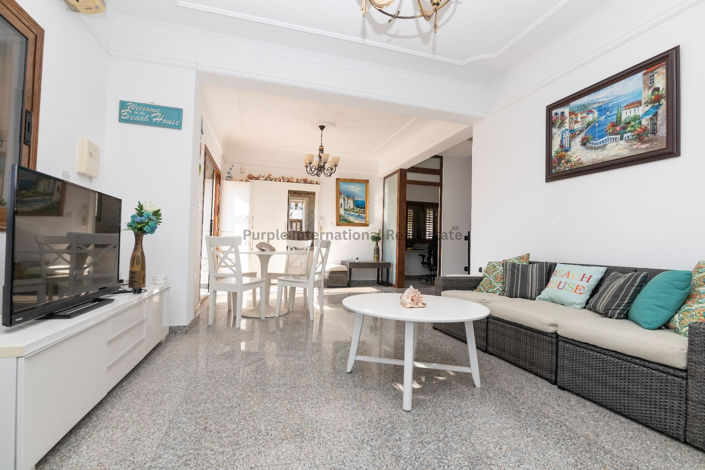 Image No.8-3 Bed Villa for sale