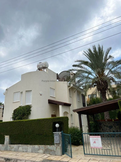 Image No.1-3 Bed Villa for sale