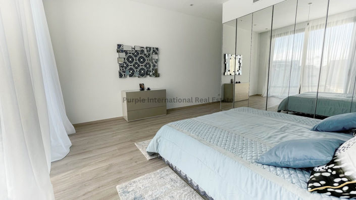 Image No.12-5 Bed Villa for sale