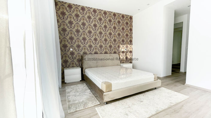 Image No.17-5 Bed Villa for sale