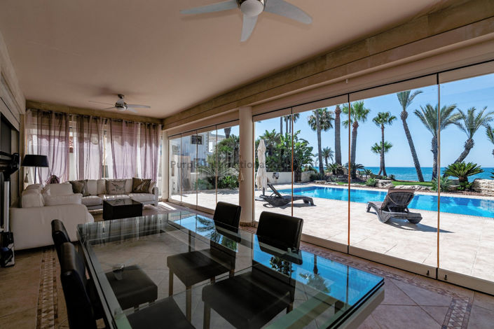 Image No.14-4 Bed Villa for sale