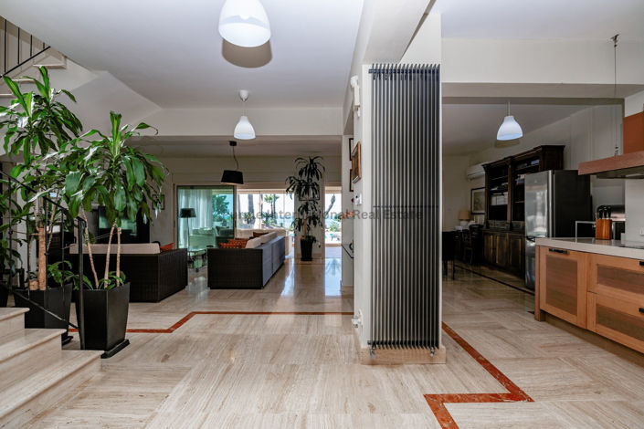 Image No.3-4 Bed Villa for sale