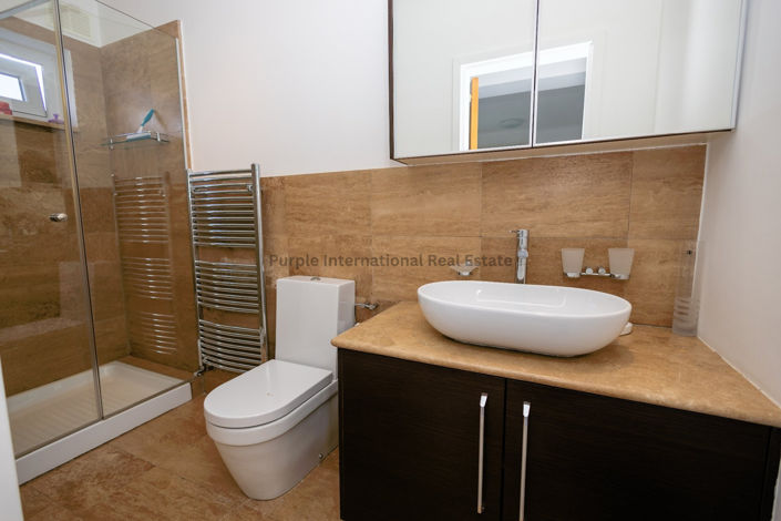 Image No.25-7 Bed Villa for sale