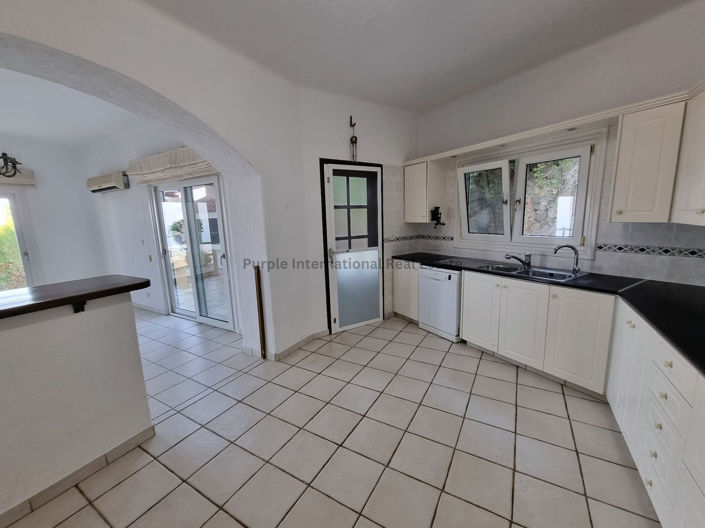 Image No.10-4 Bed Villa for sale