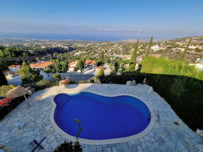 Image No.3-4 Bed Villa for sale