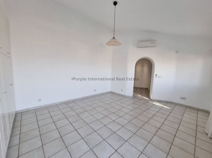 Image No.36-4 Bed Villa for sale