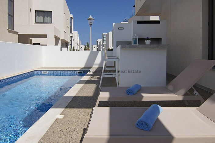 Image No.14-3 Bed Villa for sale