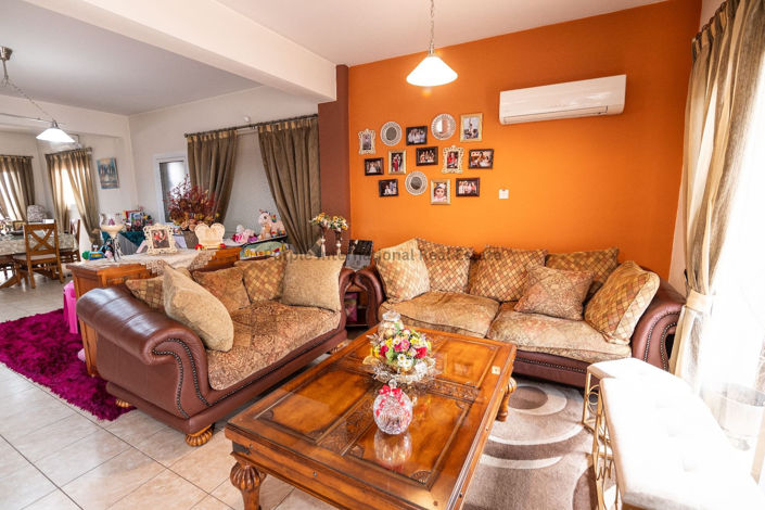 Image No.25-3 Bed Villa for sale