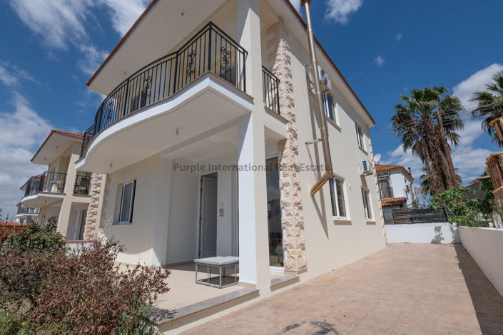 Image No.30-3 Bed Villa for sale