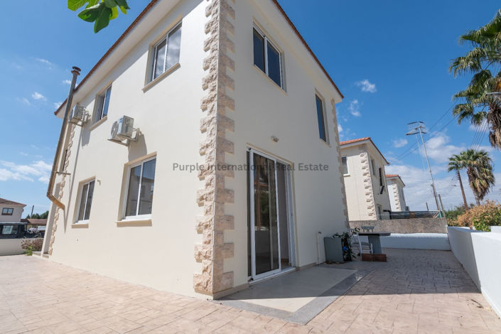 Image No.4-3 Bed Villa for sale