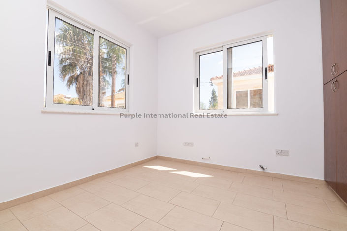 Image No.9-3 Bed Villa for sale