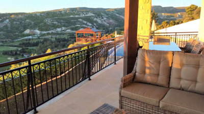 4 Bed Villa for sale