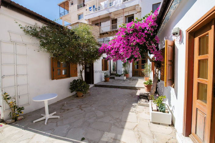 Image No.35-4 Bed House for sale