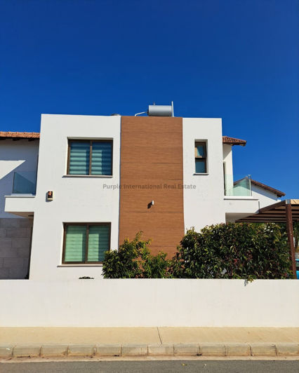Image No.1-4 Bed Villa for sale