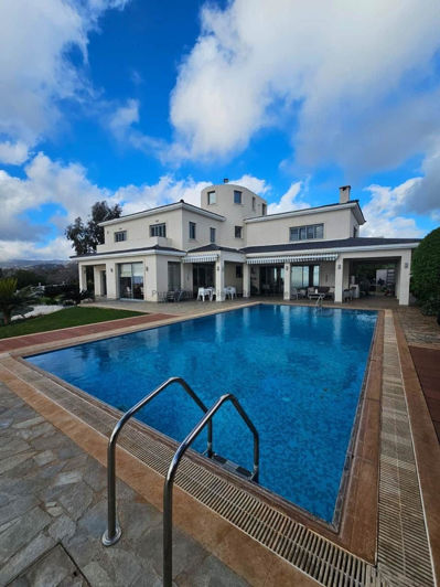 Image No.4-6 Bed Villa for sale