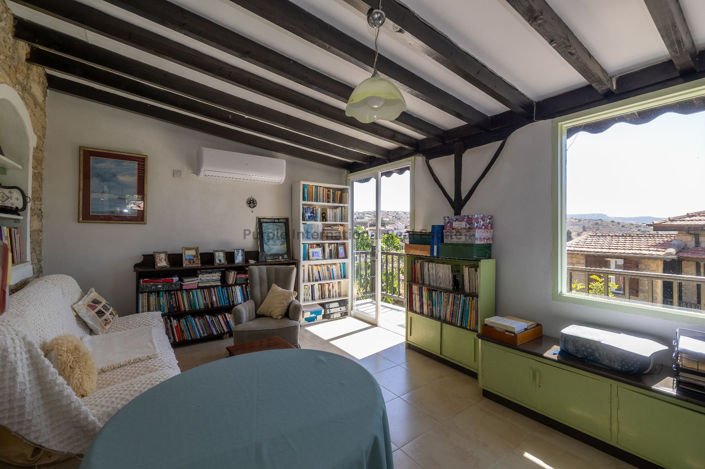 Image No.13-3 Bed House for sale