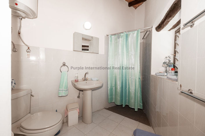 Image No.18-3 Bed House for sale