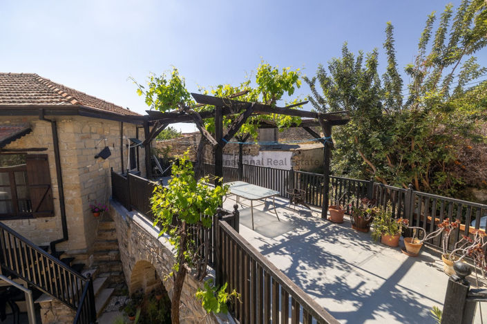 Image No.22-3 Bed House for sale