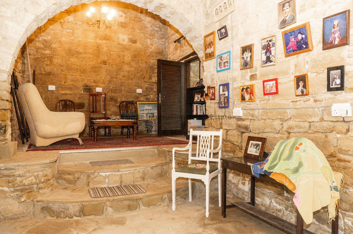 Image No.6-3 Bed House for sale