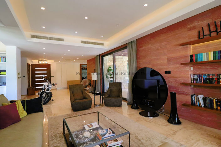 Image No.7-4 Bed Villa for sale