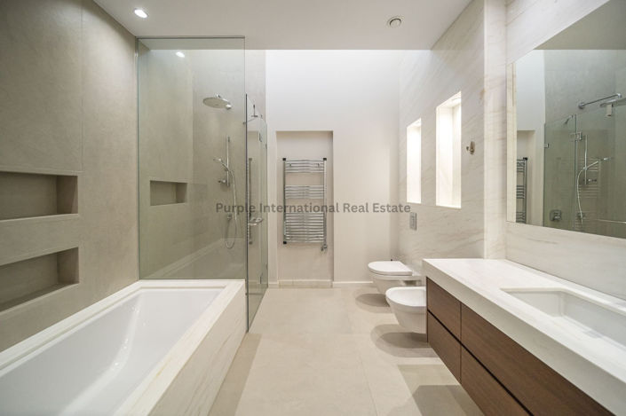 Image No.17-6 Bed Villa for sale