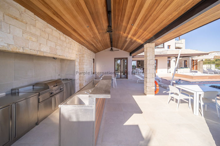 Image No.25-6 Bed Villa for sale