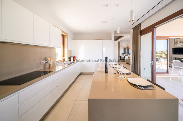 Image No.26-6 Bed Villa for sale