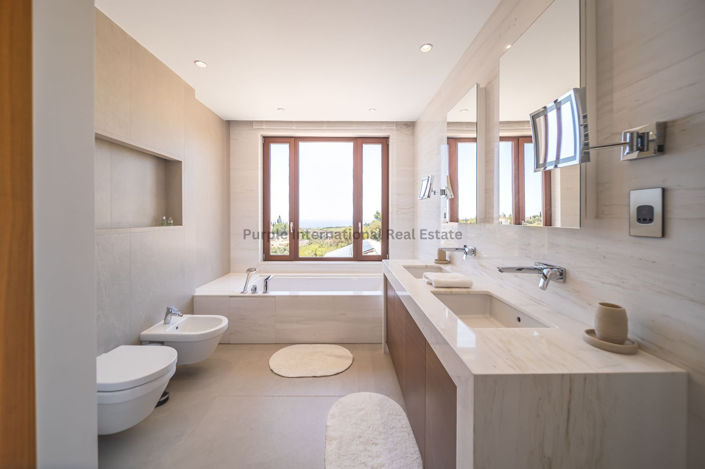 Image No.45-6 Bed Villa for sale